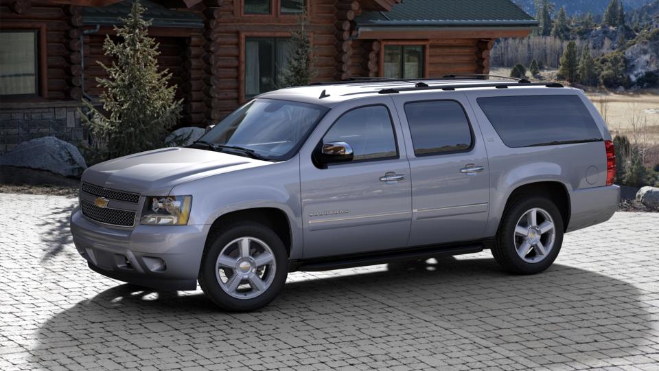 2013 Chevrolet Suburban Vehicle Photo in AURORA, CO 80011-6998