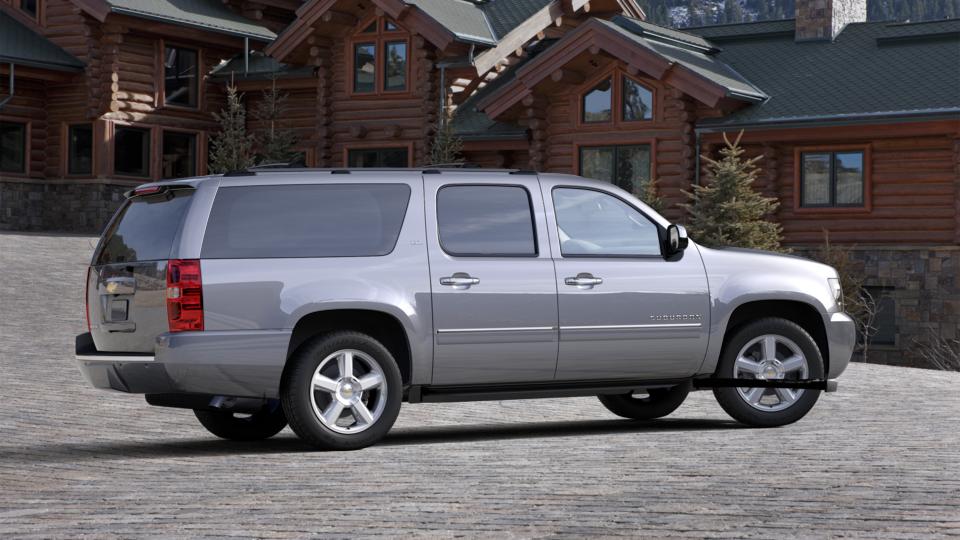 2013 Chevrolet Suburban Vehicle Photo in AURORA, CO 80011-6998