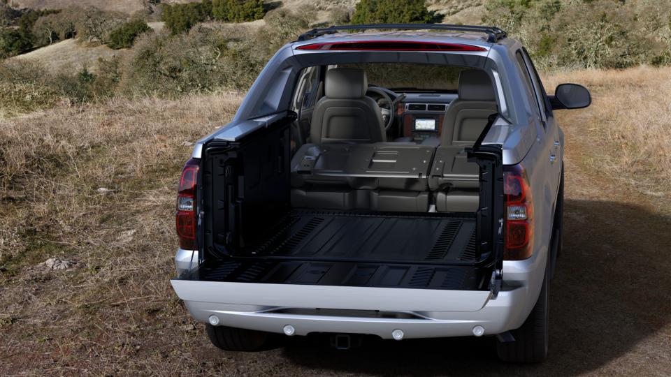 2013 Chevrolet Avalanche Vehicle Photo in GREENACRES, FL 33463-3207