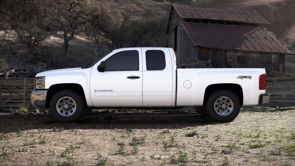 2013 Chevrolet Silverado 1500 Vehicle Photo in ALCOA, TN 37701-3235