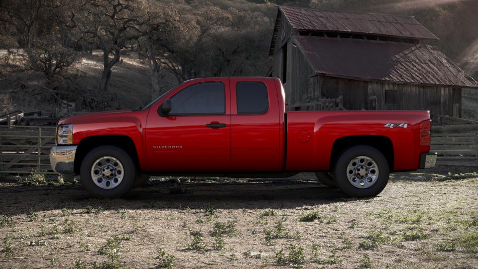 Used 2013 Chevrolet Silverado 1500 LT with VIN 1GCRKSE7XDZ251614 for sale in Millington, MI