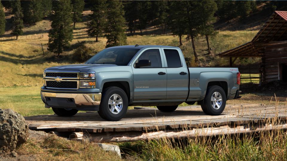 2014 Chevrolet Silverado 1500 Vehicle Photo in MASSENA, NY 13662-2255