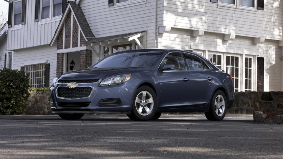 2015 Chevrolet Malibu Vehicle Photo in Oshkosh, WI 54904