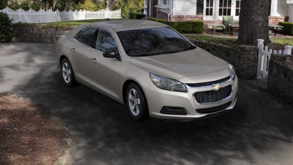 2015 Chevrolet Malibu Vehicle Photo in Oshkosh, WI 54904