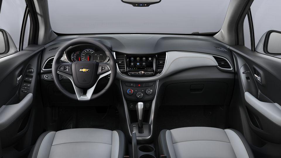 2022 Chevrolet Trax Vehicle Photo in MOON TOWNSHIP, PA 15108-2571