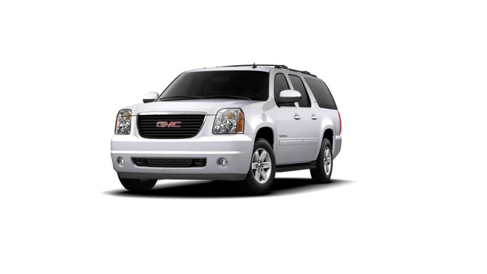 2013 GMC Yukon XL Vehicle Photo in COLUMBIA, MO 65203-3903