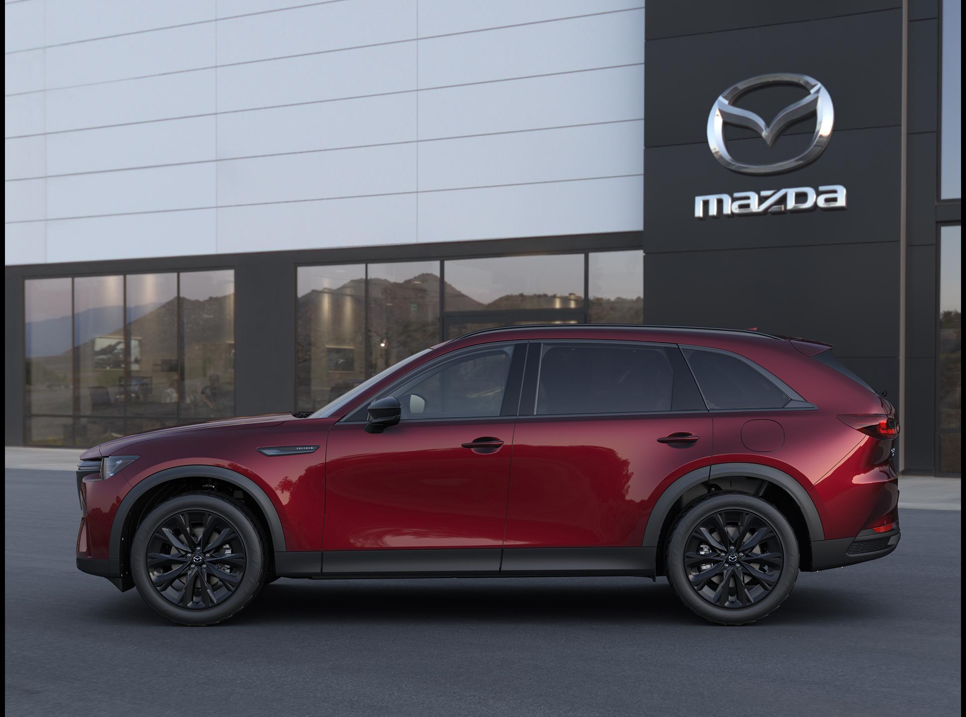 2025 Mazda CX-90 Vehicle Photo in Green Bay, WI 54304