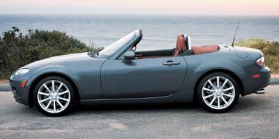 2006 Mazda MX-5 Miata Vehicle Photo in St. Petersburg, FL 33713