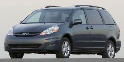 2006 Toyota Sienna Vehicle Photo in Trevose, PA 19053