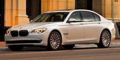 2011 BMW 750i Vehicle Photo in Sarasota, FL 34231