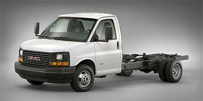 2015 GMC Savana Commercial Cutaway Vehicle Photo in Panama City, FL 32401