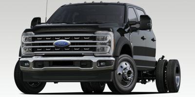 Ford 2025 Super Duty F-550 DRW LARIAT