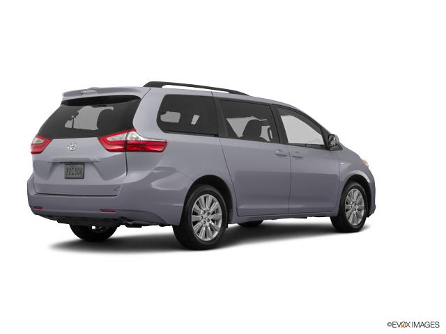 2017 Toyota Sienna Vehicle Photo in Trevose, PA 19053