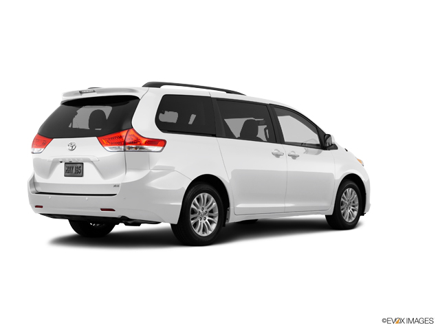 2014 Toyota Sienna Vehicle Photo in Trevose, PA 19053