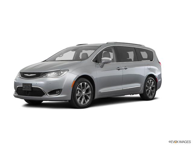 2020 Chrysler Pacifica Vehicle Photo in Kansas City, MO 64114