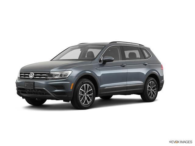 2020 Volkswagen Tiguan Vehicle Photo in Kansas City, MO 64114