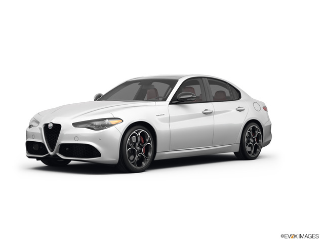 2023 Alfa Romeo Giulia Vehicle Photo in Willow Grove, PA 19090