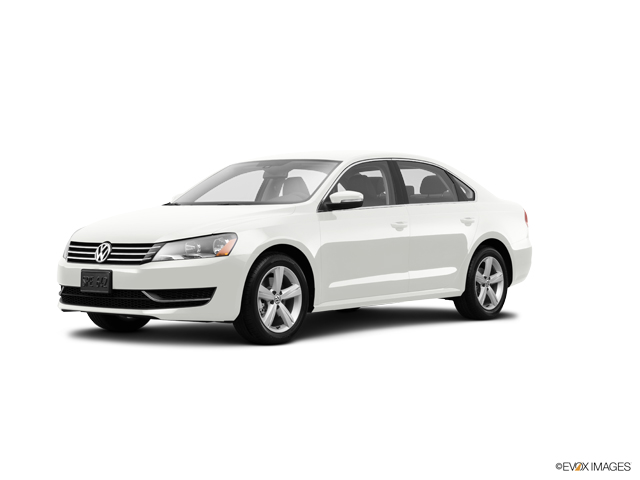 2014 Volkswagen Passat Vehicle Photo in KANSAS CITY, MO 64114-4545