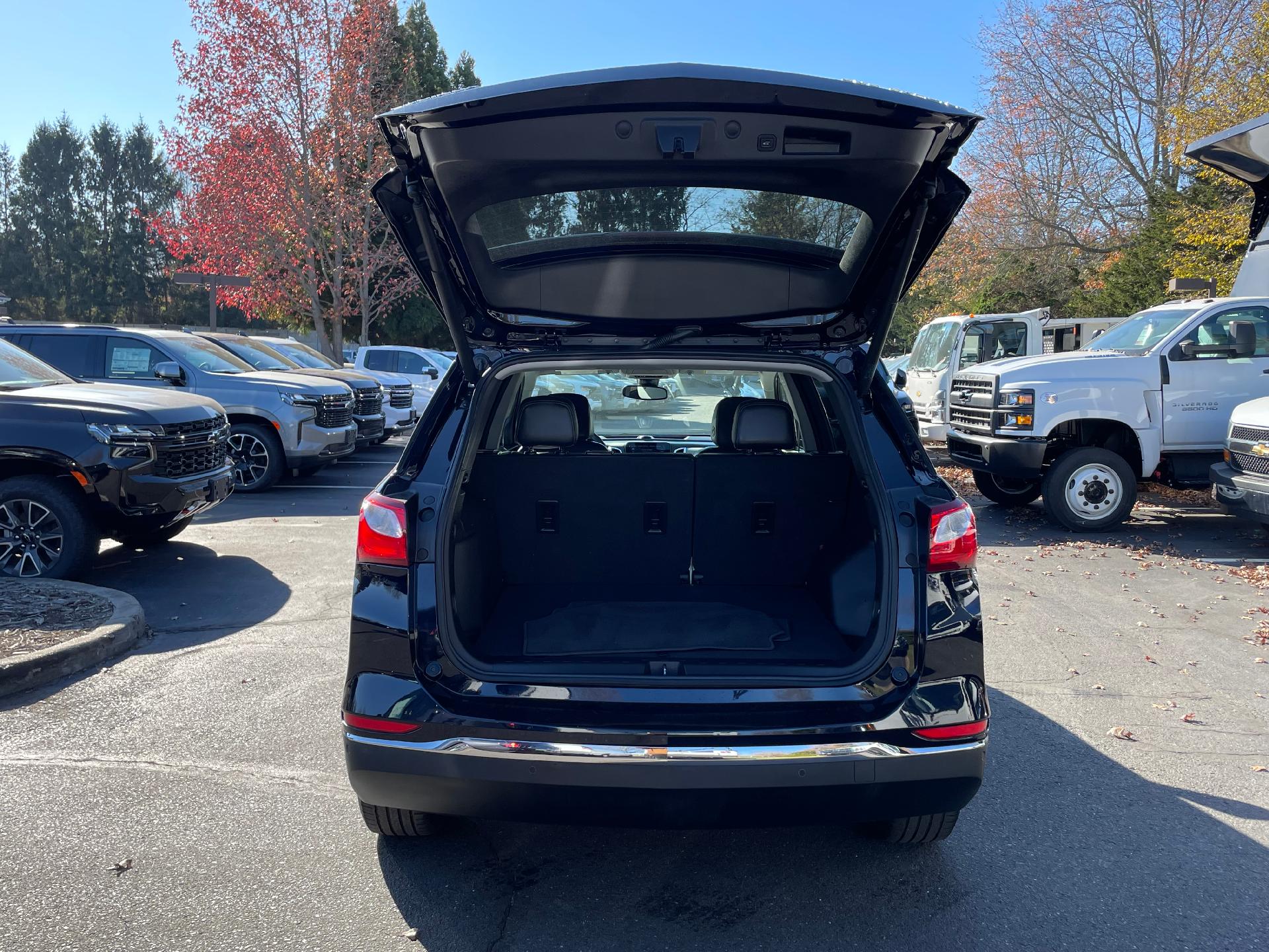 used 2021 Chevrolet Equinox car, priced at $24,995