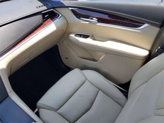 new 2017 Cadillac XT5 car, priced at $19,141