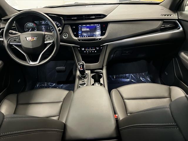 used 2024 Cadillac XT6 car, priced at $42,979