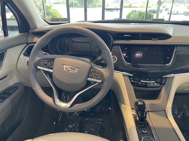 used 2021 Cadillac XT6 car, priced at $41,999