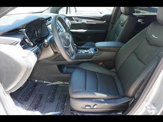 used 2024 Cadillac XT5 car, priced at $44,290