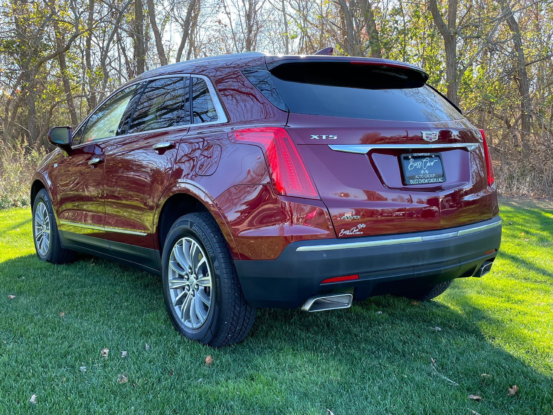 new 2018 Cadillac XT5 car, priced at $29,995