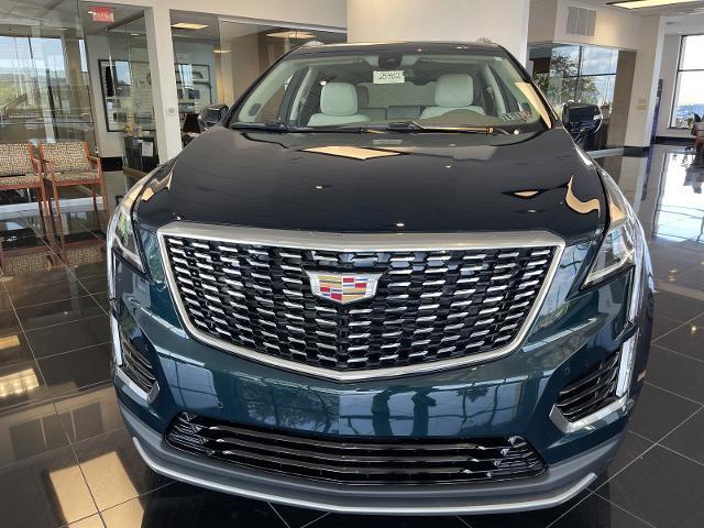 used 2025 Cadillac XT5 car, priced at $51,940