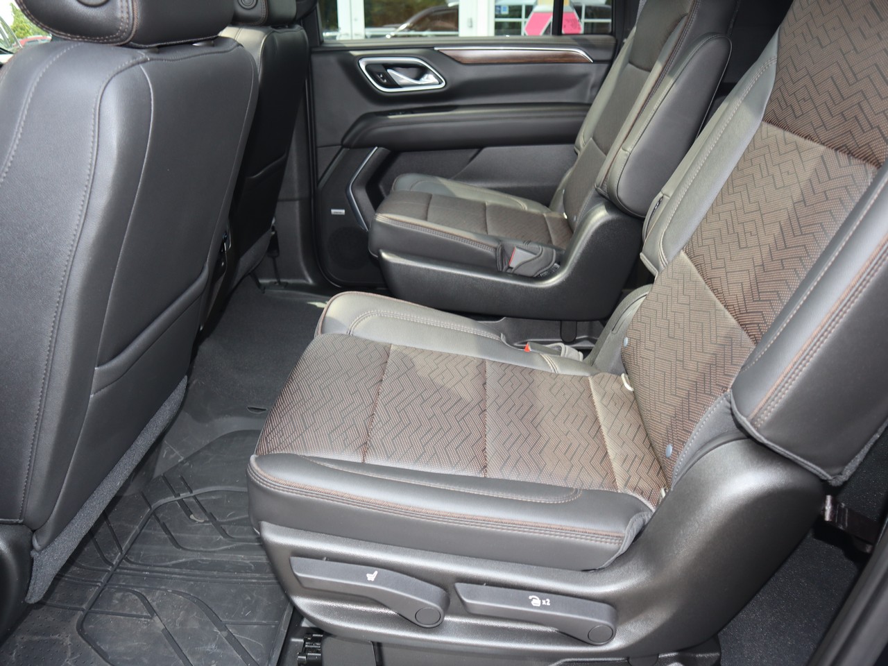 used 2021 Chevrolet Suburban car, priced at $57,995