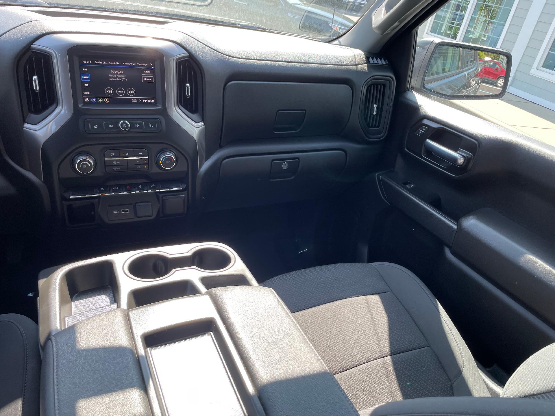 new 2021 Chevrolet Silverado 1500 car, priced at $37,995