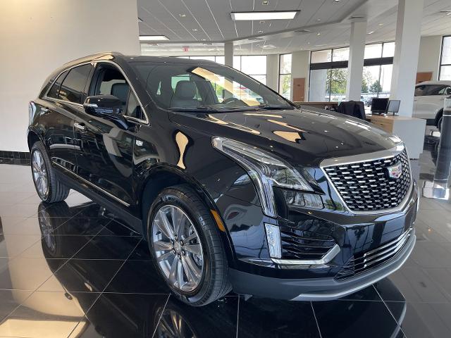 used 2025 Cadillac XT5 car, priced at $52,940