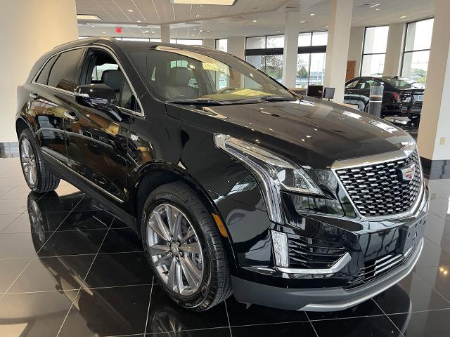 used 2025 Cadillac XT5 car, priced at $53,615