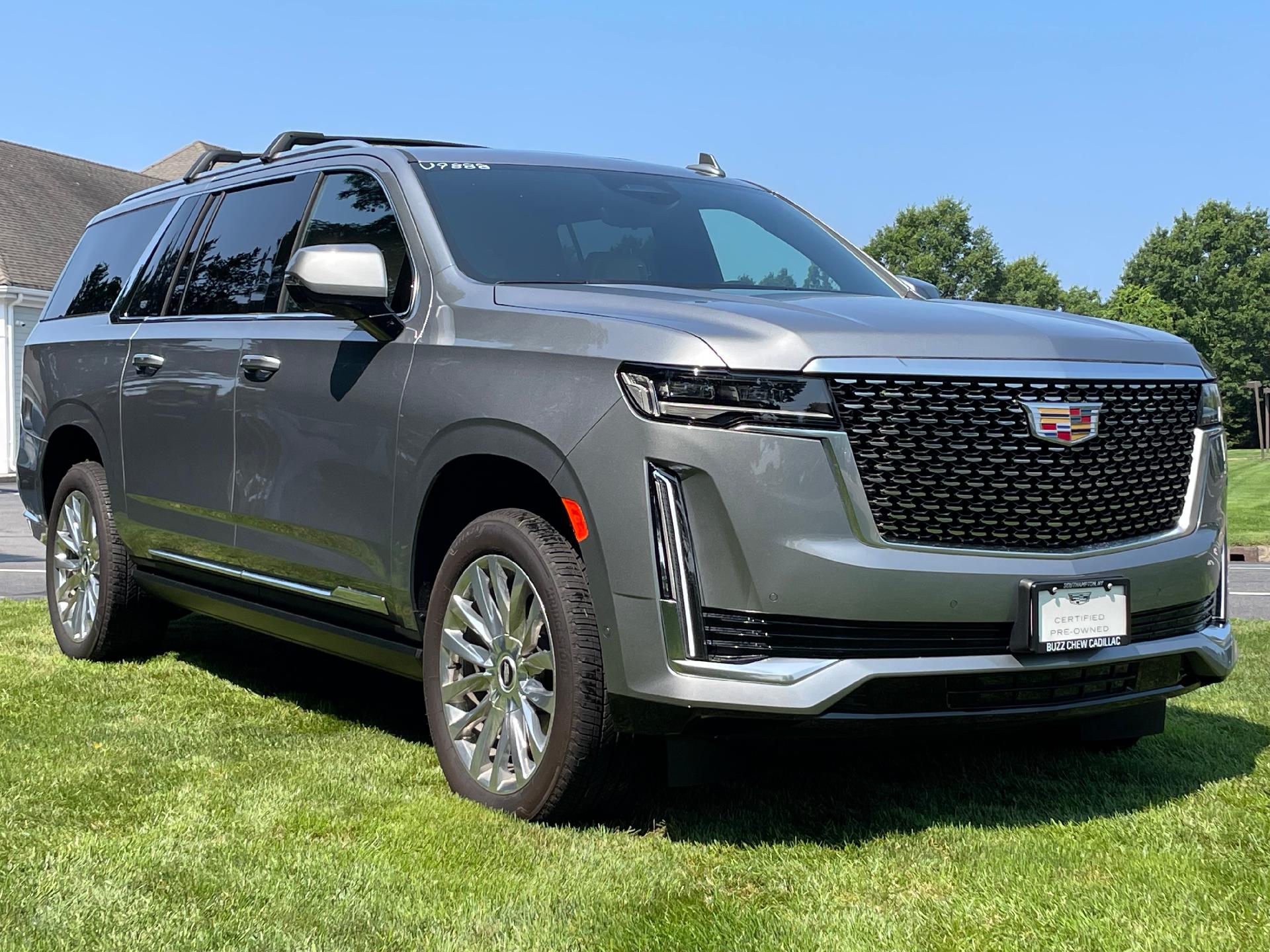 new 2023 Cadillac Escalade ESV car