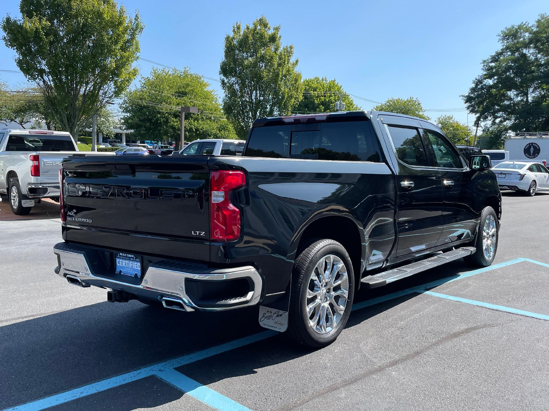 used 2021 Chevrolet Silverado 1500 car, priced at $45,995