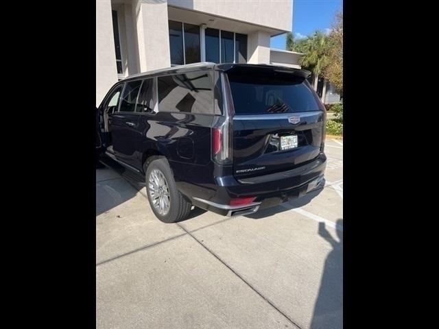 used 2022 Cadillac Escalade ESV car, priced at $73,529