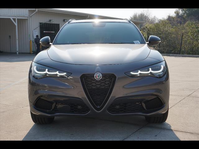 new 2024 Alfa Romeo Stelvio car