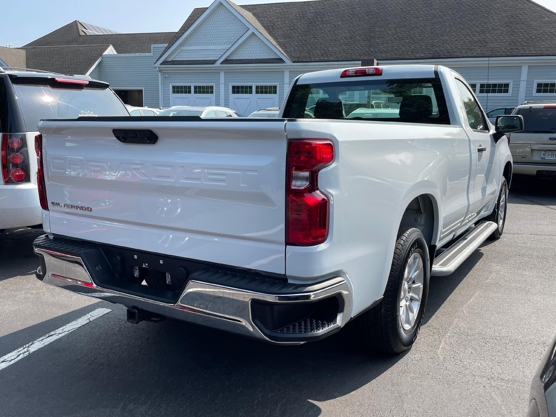 used 2023 Chevrolet Silverado 1500 car, priced at $31,995