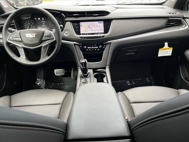 used 2025 Cadillac XT5 car, priced at $63,590