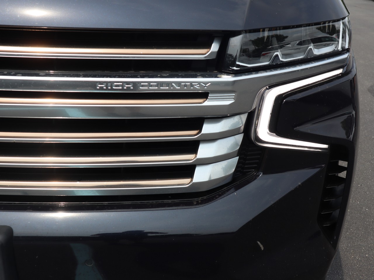 used 2021 Chevrolet Suburban car, priced at $57,995