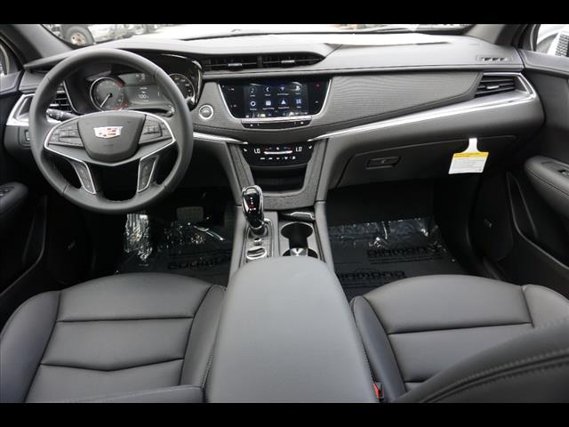 used 2024 Cadillac XT5 car, priced at $42,538