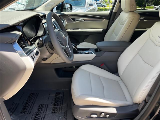 used 2024 Cadillac XT5 car, priced at $51,623