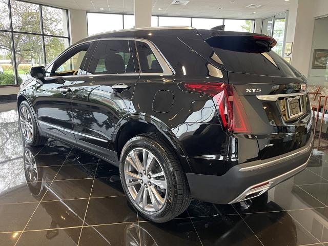 used 2025 Cadillac XT5 car, priced at $53,615