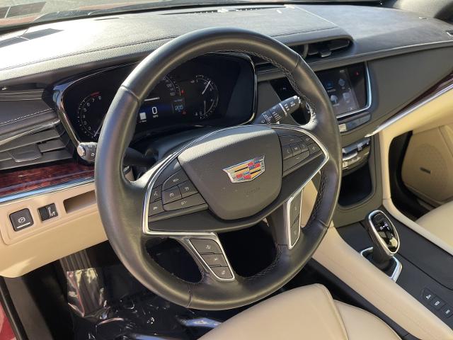 new 2019 Cadillac XT5 car, priced at $24,999