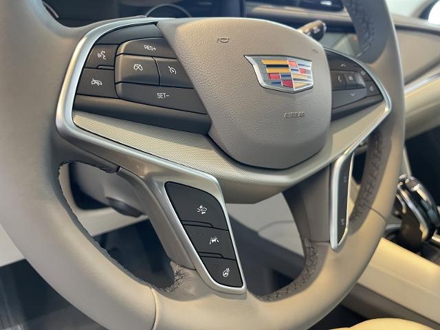 used 2025 Cadillac XT5 car, priced at $51,940