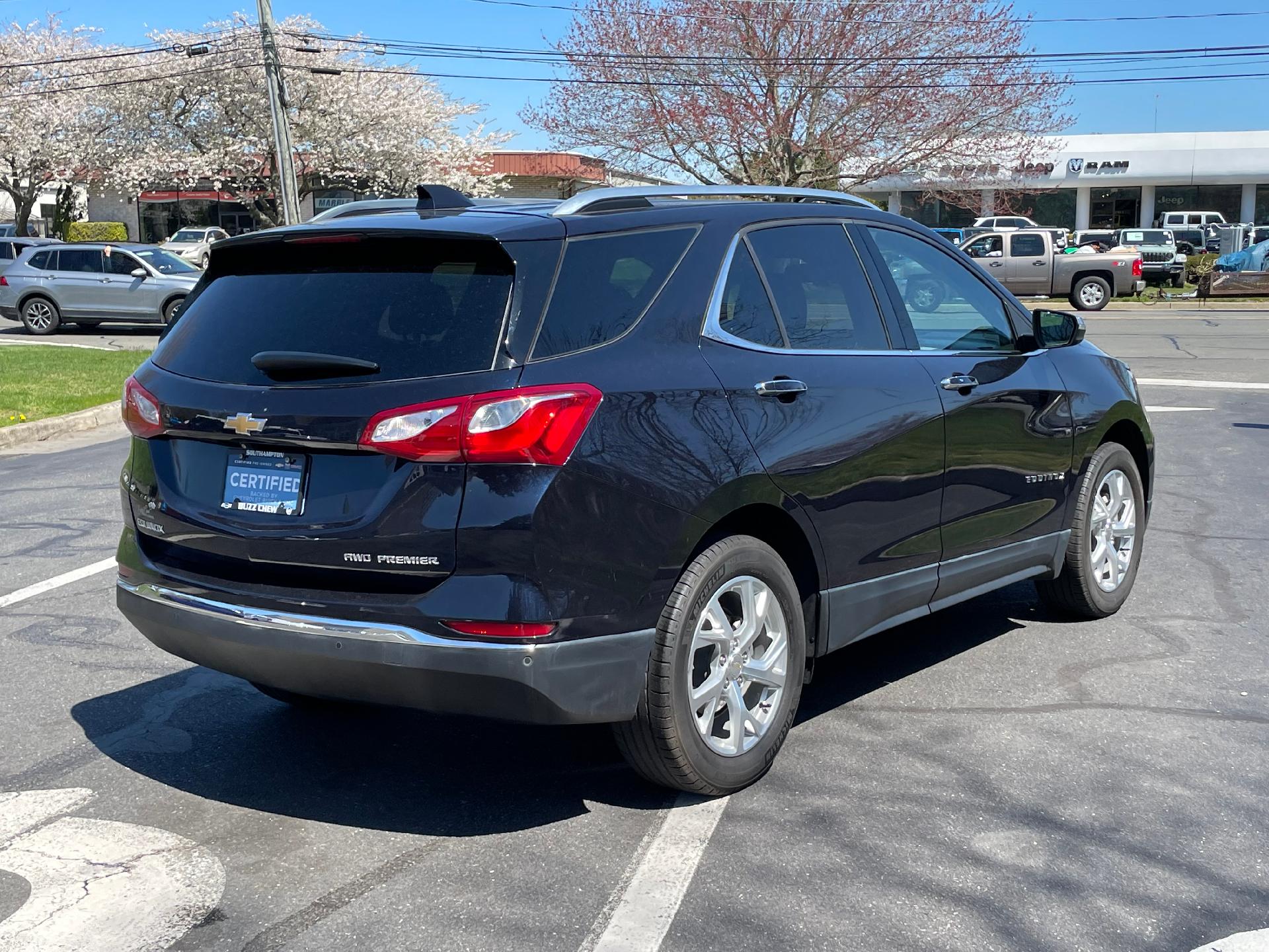 used 2021 Chevrolet Equinox car, priced at $28,995
