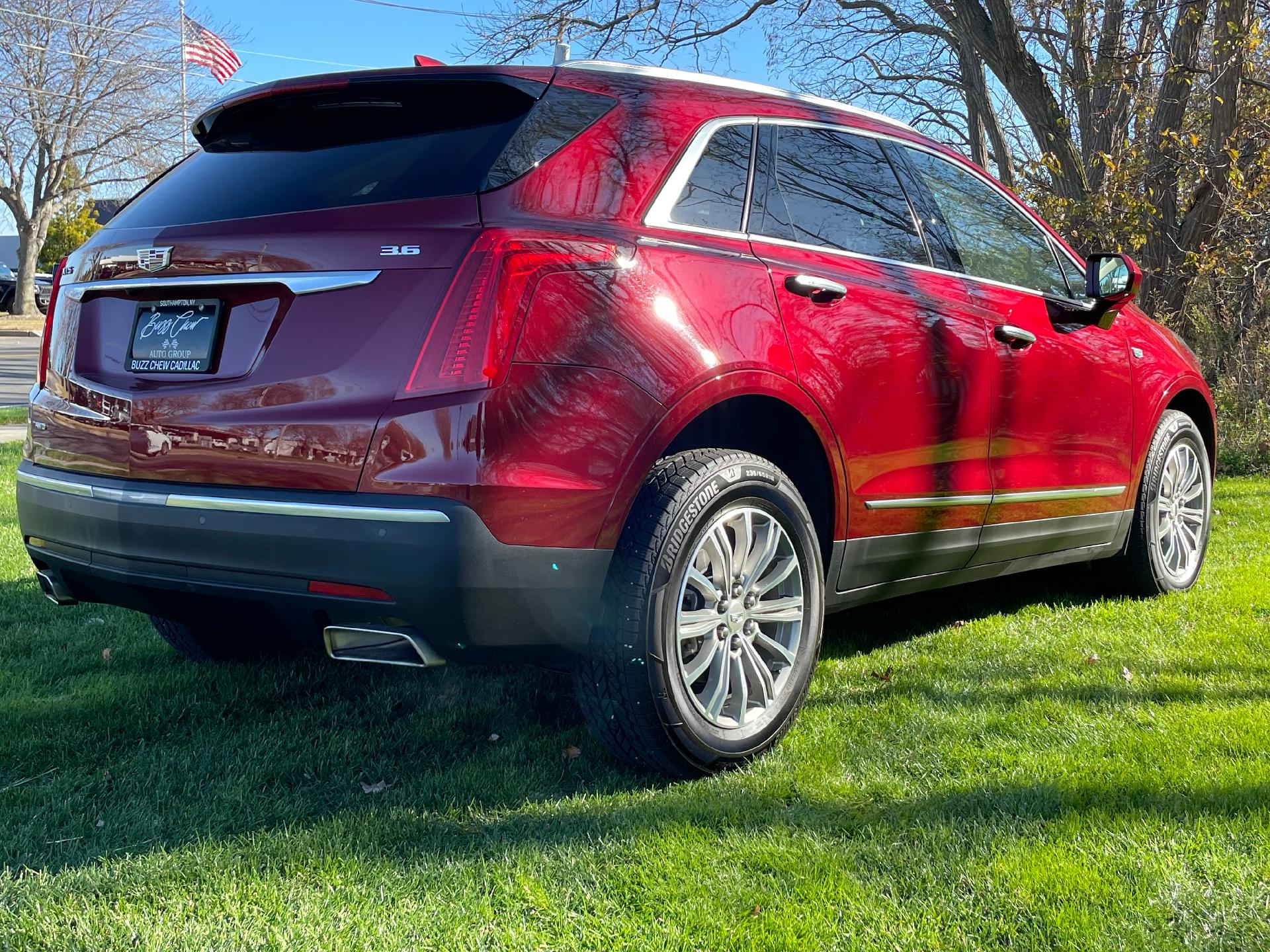 new 2018 Cadillac XT5 car, priced at $29,995