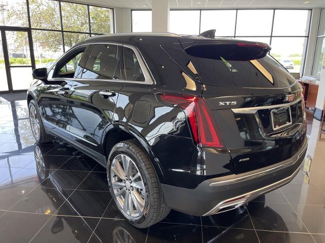 used 2025 Cadillac XT5 car, priced at $52,940